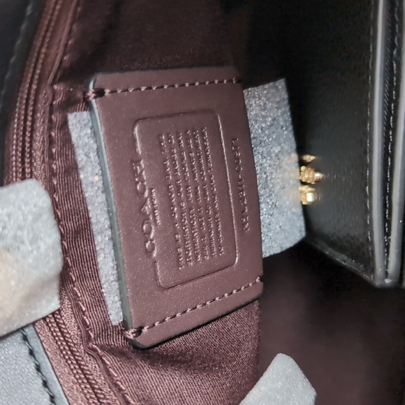 Coach CO971 + C2862 Leather Dempsey Tote & Snap Wallet Gold/ Black - Picture 15 of 15